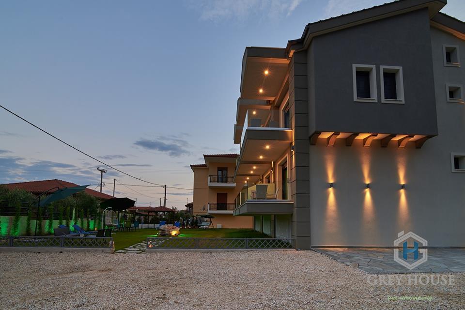 Grey House Apartments Nikiti  Exterior foto